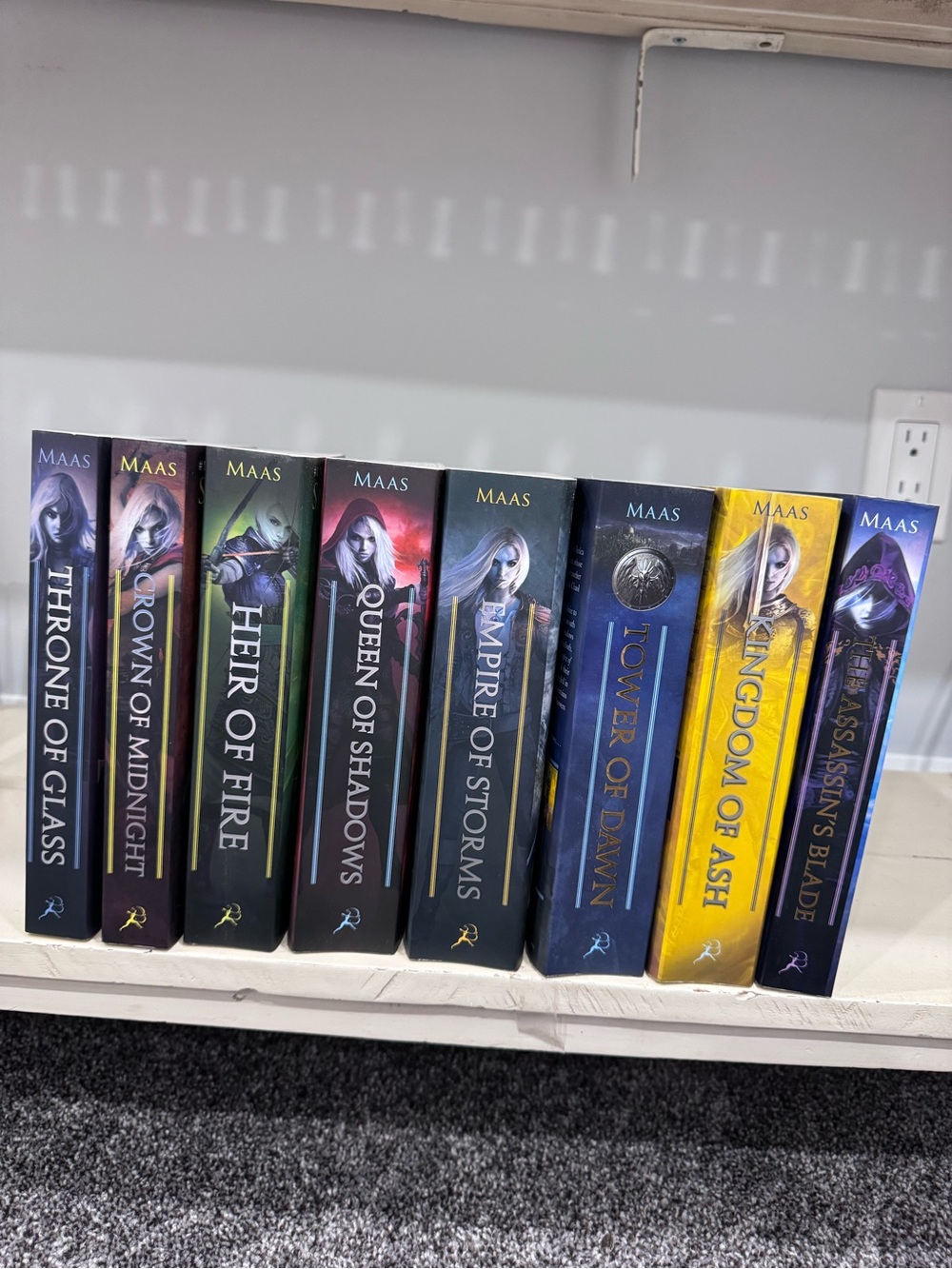 Sarah J. Maas -Complete Throne of Glass Series - Pristine Condition